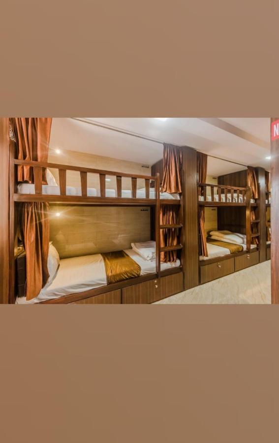 Awesome Dormitory Male Only Βομβάη Εξωτερικό φωτογραφία